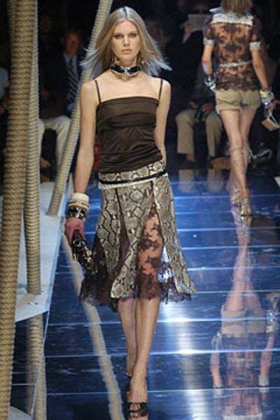 dolce gabbana spring 2005 livingly|Dolce & Gabbana Spring 2005 Ready.